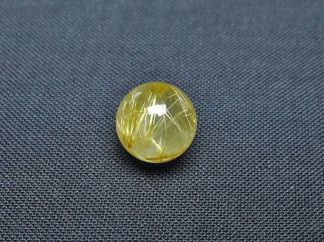 ゴールドタイチンルチル入り水晶丸玉 10mm [t355-1203]