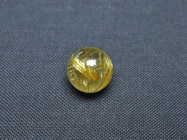 ゴールドタイチンルチル入り水晶丸玉 10mm [t355-1240]