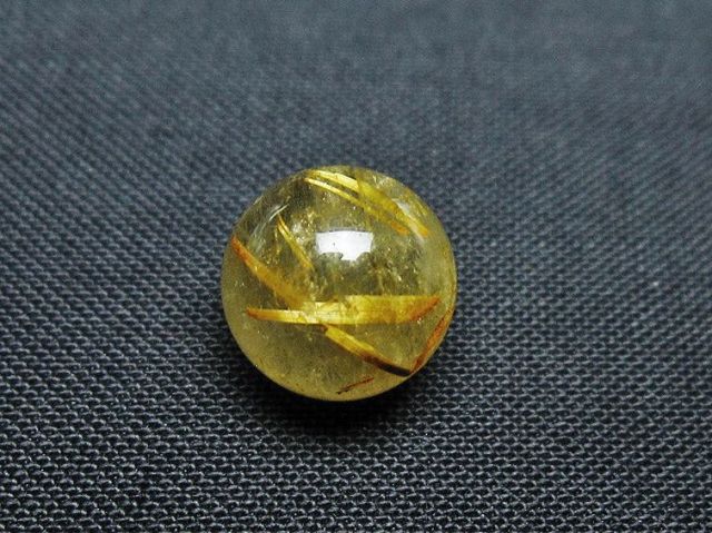購入不可予約ゴールドタイチンルチル水晶(13.5～14.9㍉16.6㌢)天然石 楽天市場】ゴールドルチル タイチンルチル AAAAA 粒売りビーズ