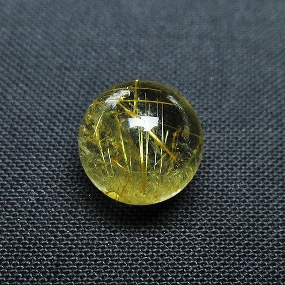 ゴールドタイチンルチル入り水晶丸玉 10mm [T355-1444]