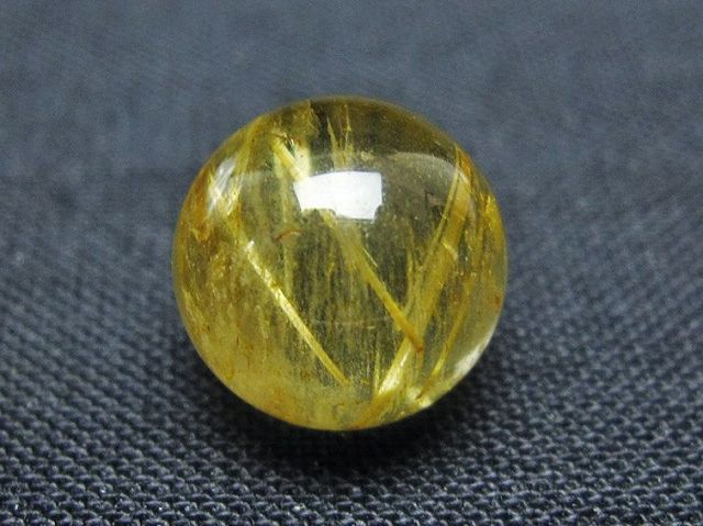 ゴールドタイチンルチル入り水晶丸玉 10mm [t355-1616]