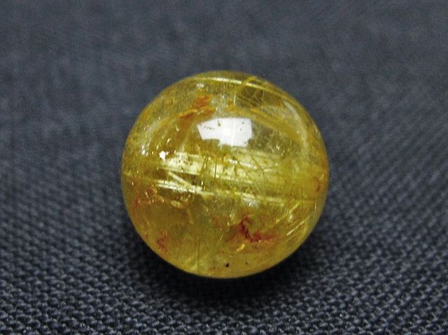 ゴールドタイチンルチル入り水晶丸玉 10mm [t355-1632]