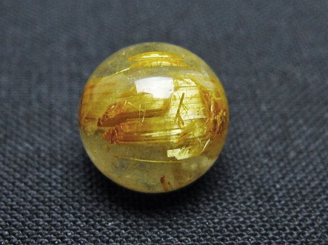 ゴールドタイチンルチル入り水晶丸玉 10mm [t355-1633]