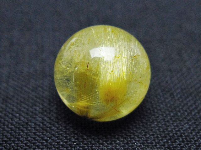 ゴールドタイチンルチル入り水晶丸玉 10mm [t355-1651]