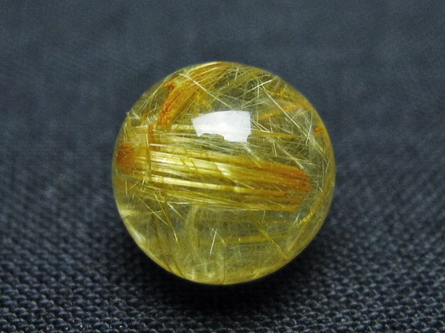 ゴールドタイチンルチル入り水晶丸玉 10mm [t355-1661]
