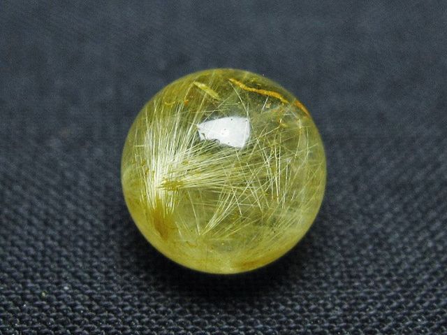 ゴールドタイチンルチル入り水晶丸玉 10mm [t355-1664]