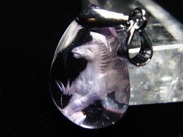 パワーストーン 天然石 アメジスト十二支「午」彫刻入りペンダント