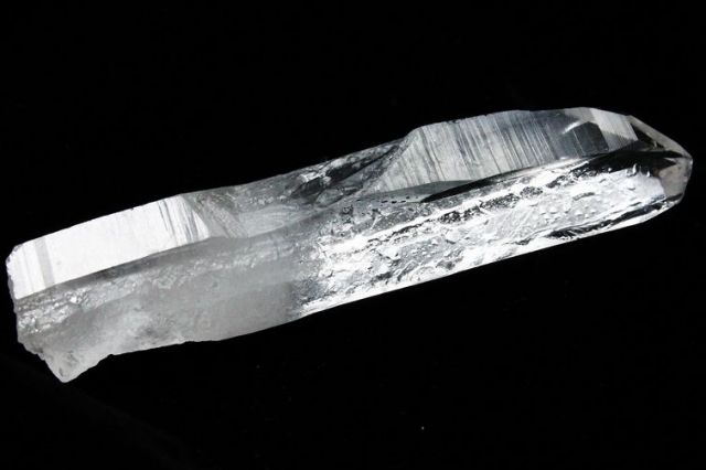 レムリアンシード水晶原石 ミナスジェライス州コリント産 ※証明書付き[T370-4501]