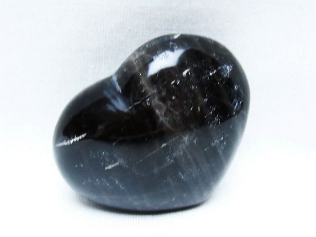 モリオン 純天然 黒水晶 ハート 置物 [t375-5152]