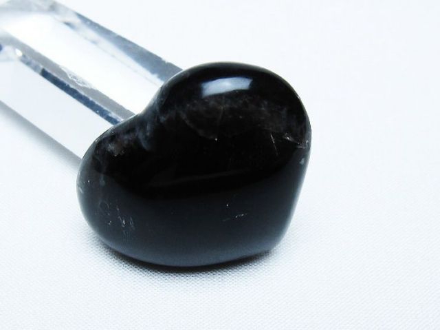 モリオン 純天然 黒水晶 ハート 置物[T375-5266]