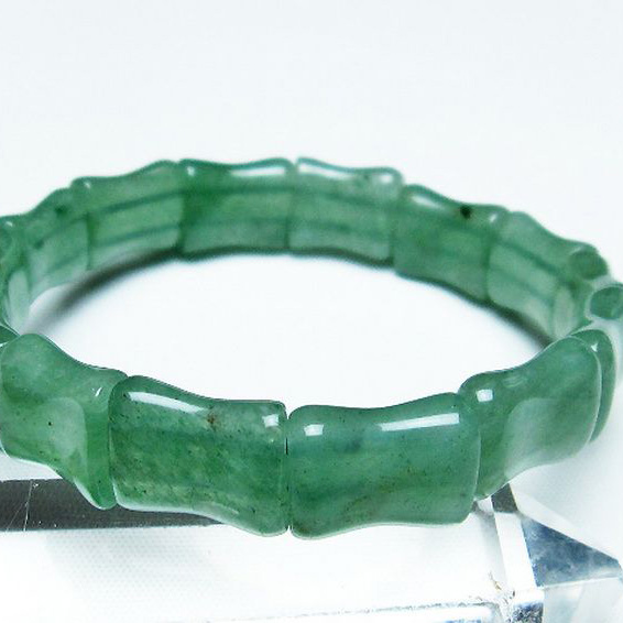 インド翡翠バングル[T379-3310]