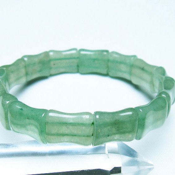 インド翡翠バングル[T379-3535]