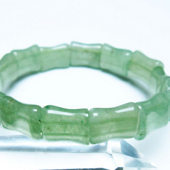 インド翡翠バングル[T379-3557]
