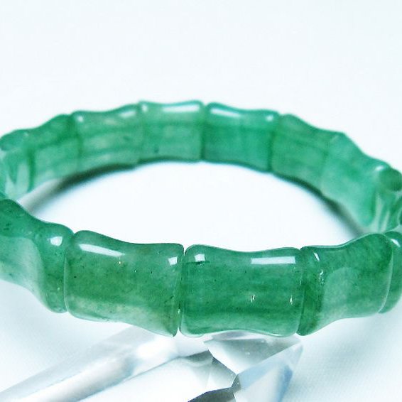 インド翡翠バングル [t379-3756]