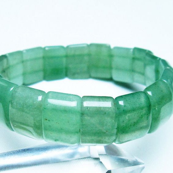 インド翡翠バングル [t379-3809]