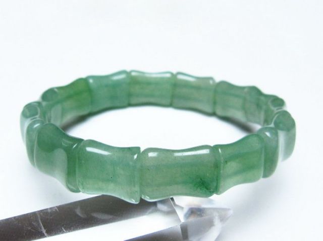 インド翡翠バングル [t379-3887]