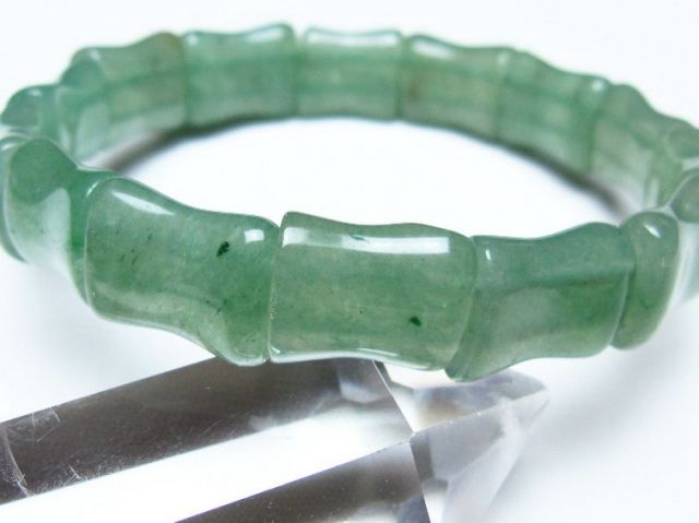 インド翡翠バングル [t379-3893]