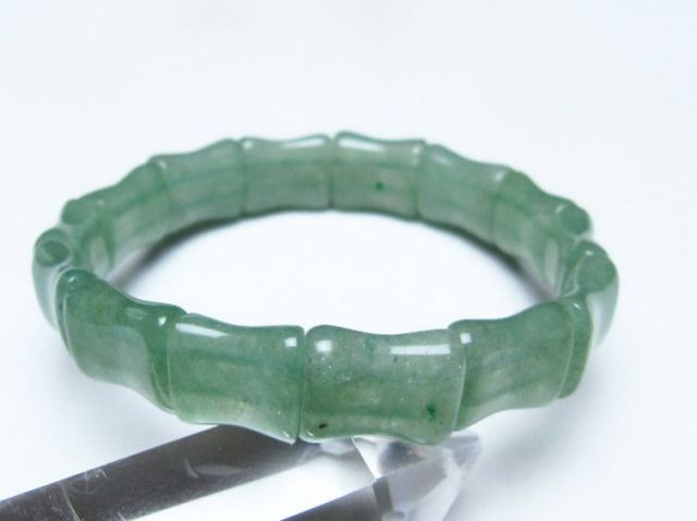 インド翡翠バングル [t379-3924]