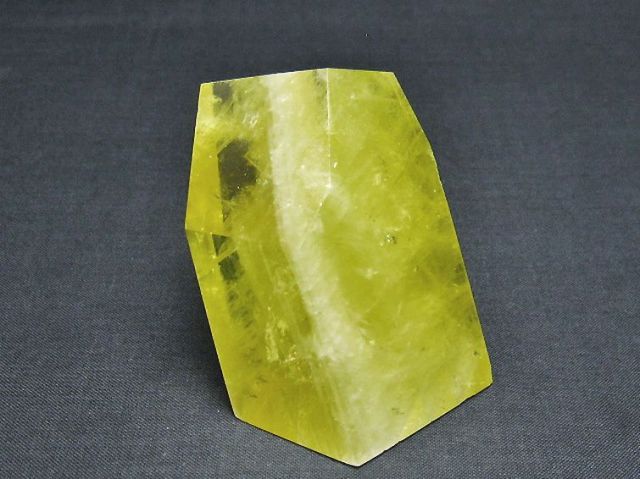 パワーストーン 天然石 黄水晶(シトリン)原石[T386-7082]