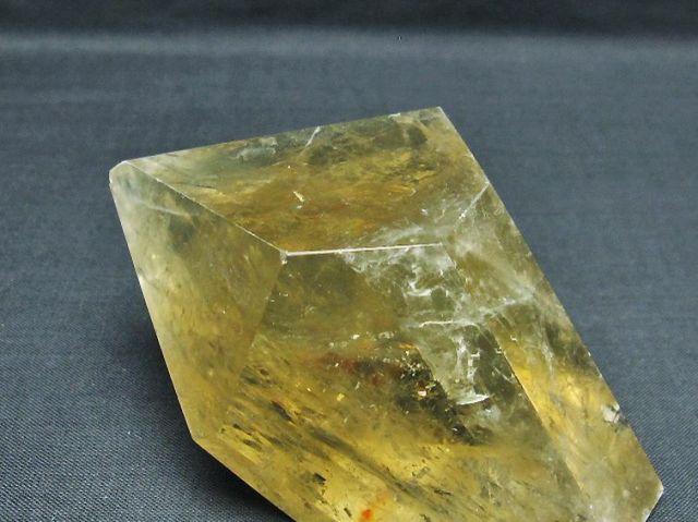 黄水晶　原石　石柱 パワーストーン 天然石 黄水晶(シトリン)原石[T386-7211]