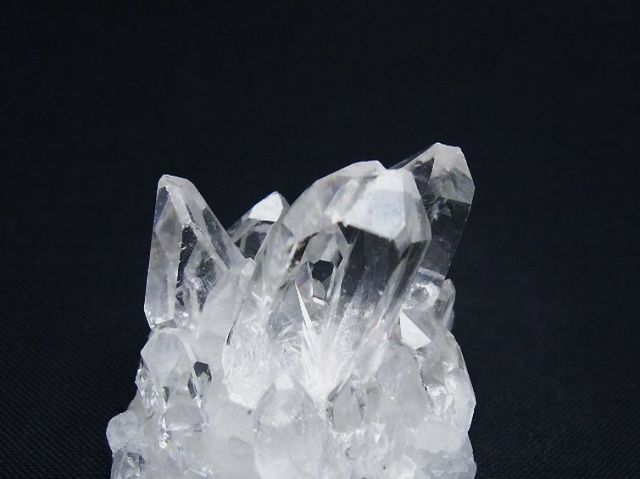 アーカンソー州産水晶クラスター[T386-7585]
