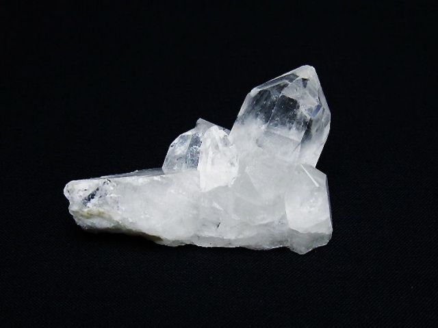 アーカンソー州産水晶クラスター[T386-7872]