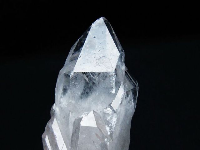 アーカンソー州産水晶クラスター[T386-7885]