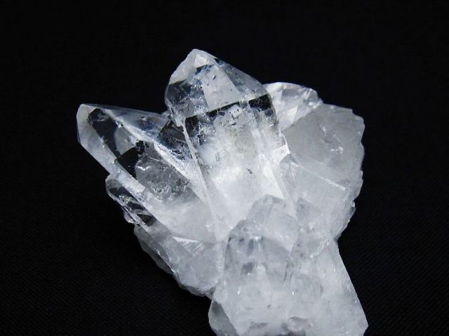 パワーストーン 天然石 アーカンソー州産水晶クラスター[T386-8049]