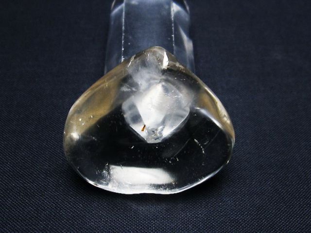 ヒマラヤ水晶ハート置物[T387-14232]