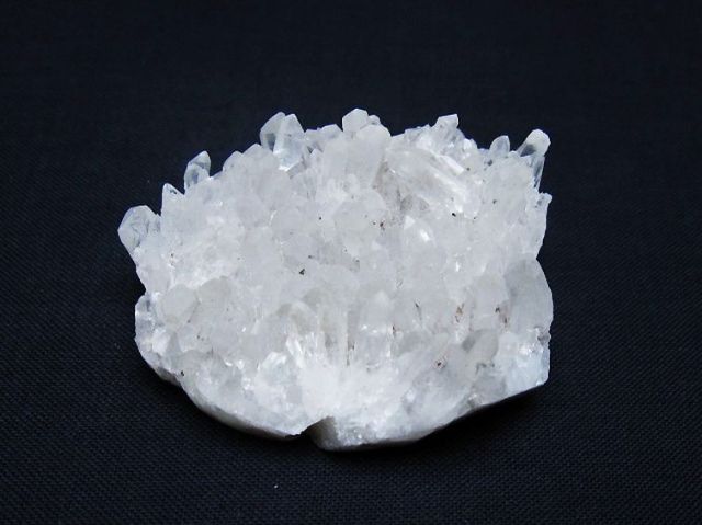 ヒマラヤ水晶クラスター[T388-25776]