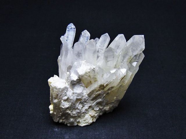 ヒマラヤ水晶クラスター [t388-26172]