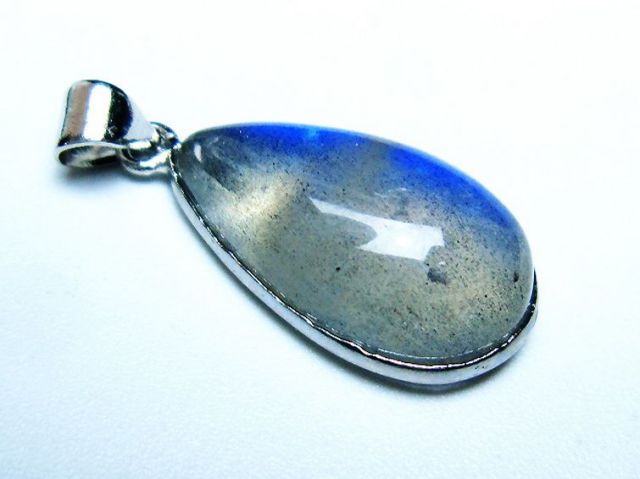 ラブラドライトペンダント[T409-3820]