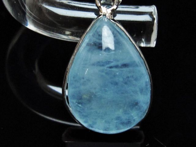 風水開運163g【大きめアクアマリン原石82mm】C014パワーストーン