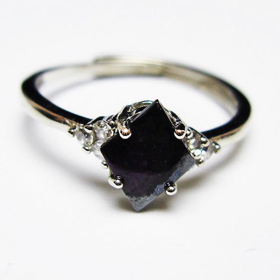 スギライト指輪(17号)[T427-4811]