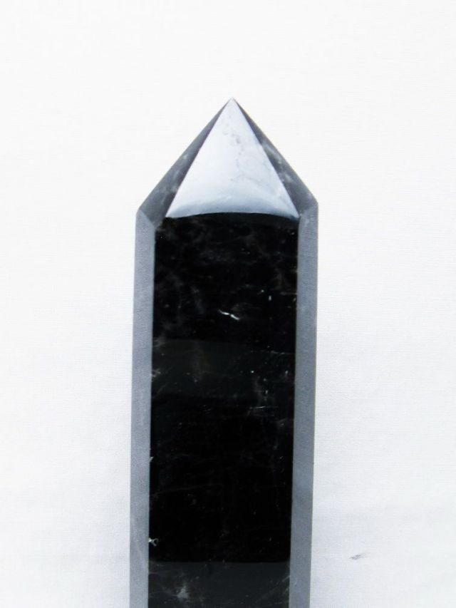 1.1Kgモリオン 純天然 黒水晶 六角柱[T43-8201]