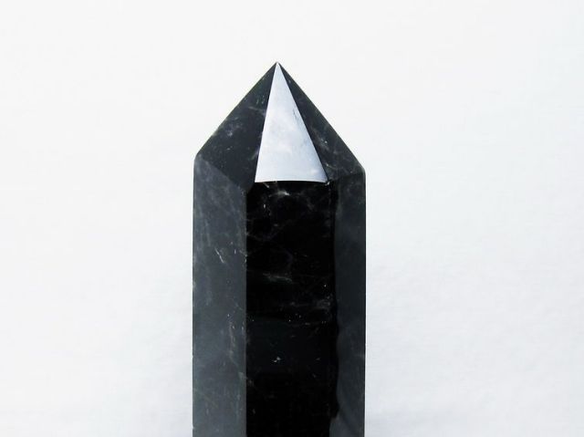 1.1Kgモリオン 純天然 黒水晶 六角柱[T43-8201]