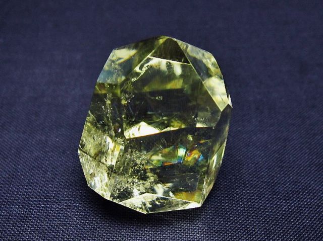 虹入り黄水晶(シトリン)原石[T436-2994]