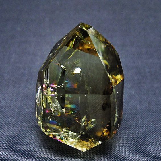 虹入り黄水晶(シトリン)原石[T436-3042]