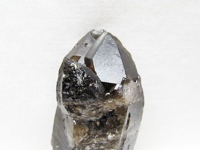 ライトニング水晶原石 [t443-5049]