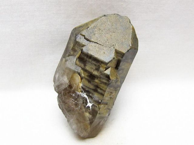 ライトニング水晶原石 [t443-5093]