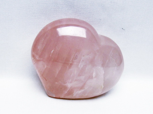 パワーストーン 天然石 ローズクォーツハート置物[T457-4650]