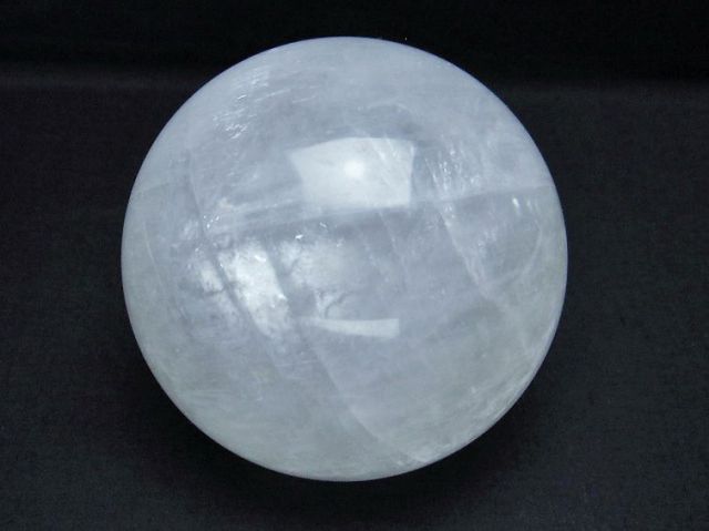 1.2Kgパワーストーン 天然石 カルサイト丸玉94mm[T461-10500]1枚目