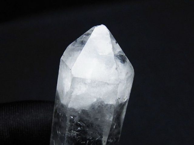 アーカンソー州産 水晶原石[T462-620]