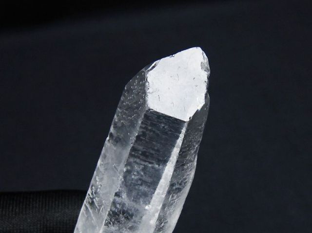 アーカンソー州産 水晶原石[T462-697]