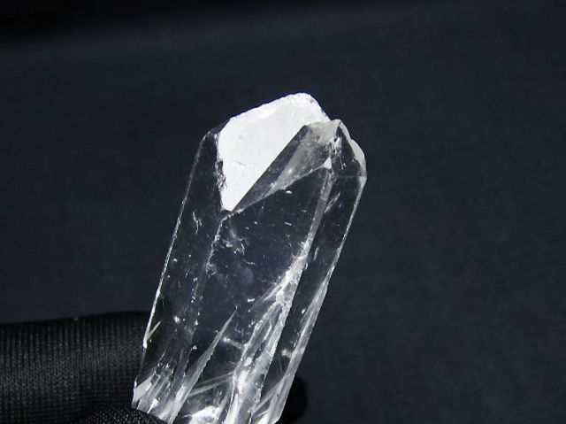 アーカンソー州産 水晶原石[T462-780]