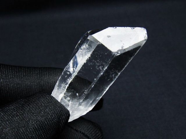 アーカンソー州産 水晶原石[T462-801]