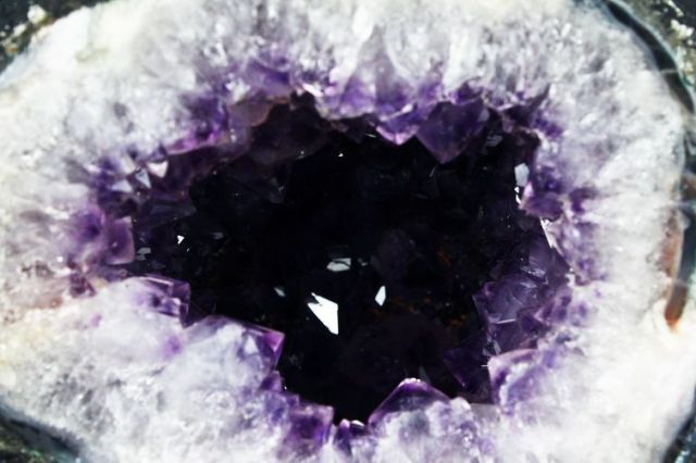 9.2Kgパワーストーン  ウルグアイ産 サークルジオード アメジストドーム[T466-1588]2枚目