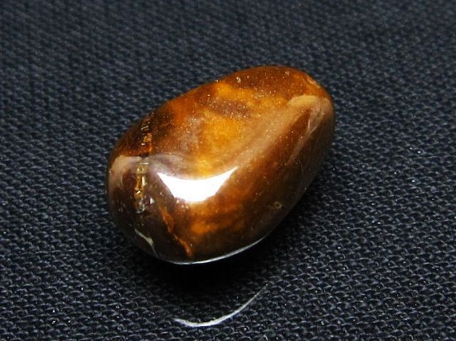 アイアンオパール 原石 [t468-577]