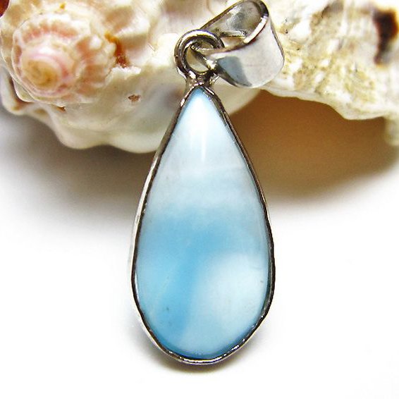 ラリマーペンダント [t495-4423]