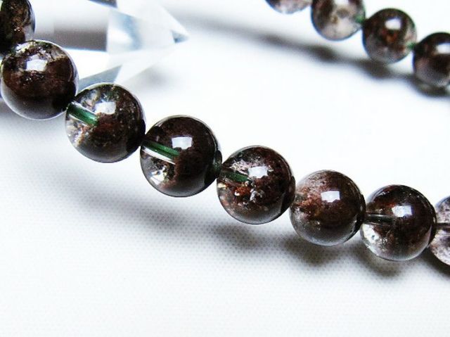レッドファントムブレスレット 9mm [T507-3718]